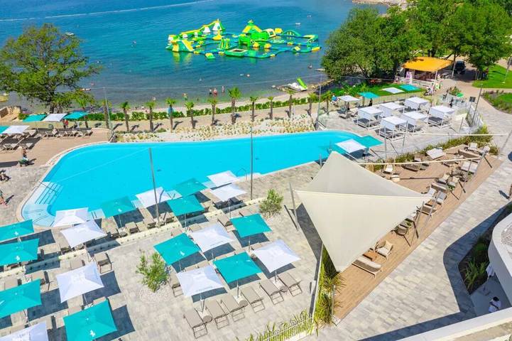 Ferienhaus für 7 Personen, mit Terrasse und Pool in Porec und Umgebung - 3