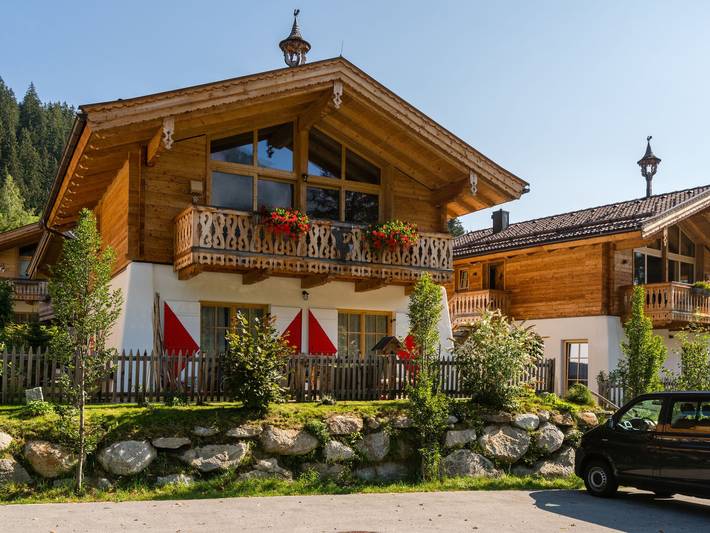 Chalet für 6 Personen, mit Balkon und Terrasse sowie Garten und Sauna