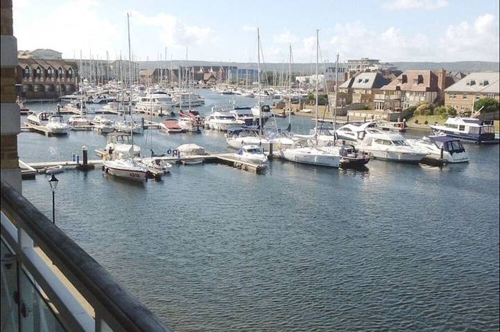 Ferienwohnung für 5 Personen, mit Balkon und Terrasse in Eastbourne