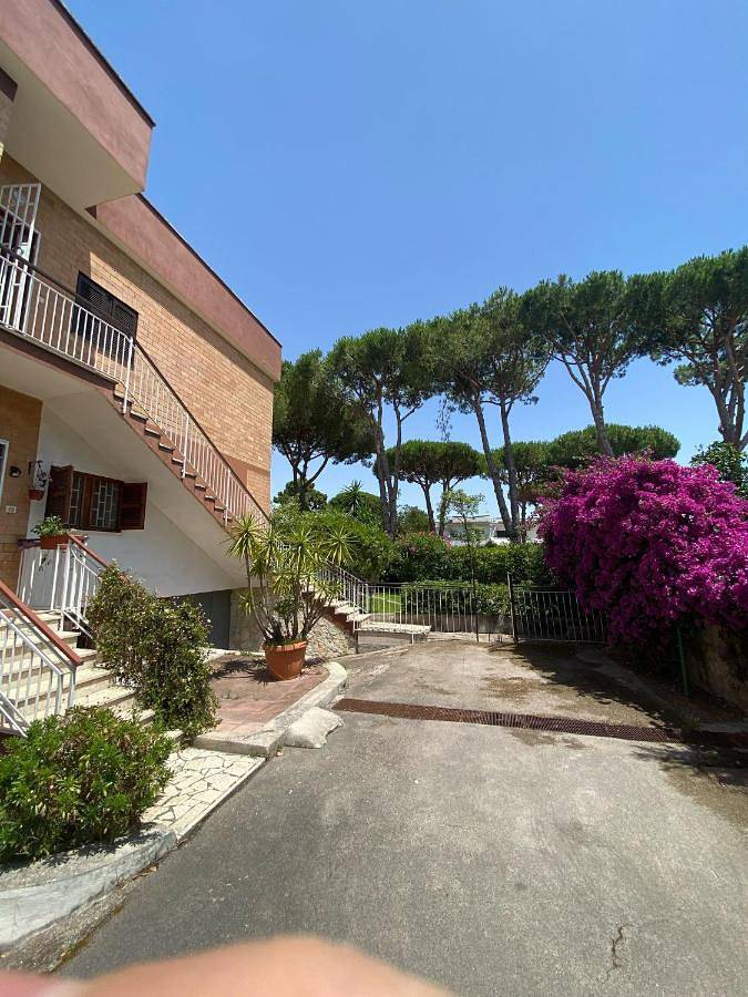 Casa vacanza per 6 persone, con giardino e terrazza nonché panorama, con animali domestici in Porto Badino
