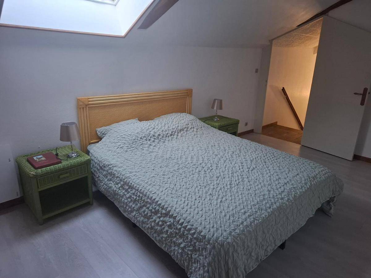 Appartement entier, Namasté 'Au vieux Poitiers' proche Futuroscope Golf Lac Rivière in Naintré, Vienne (France)