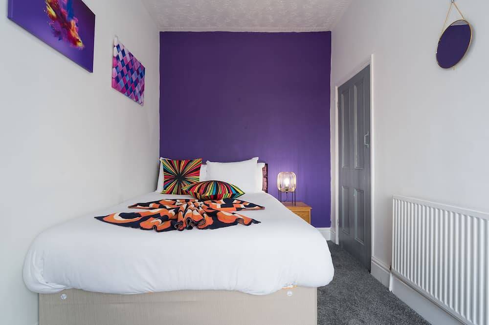 Adom Home Away From Home By Jesouth in Kingston-upon-Hull, Yorkshire and the Humber