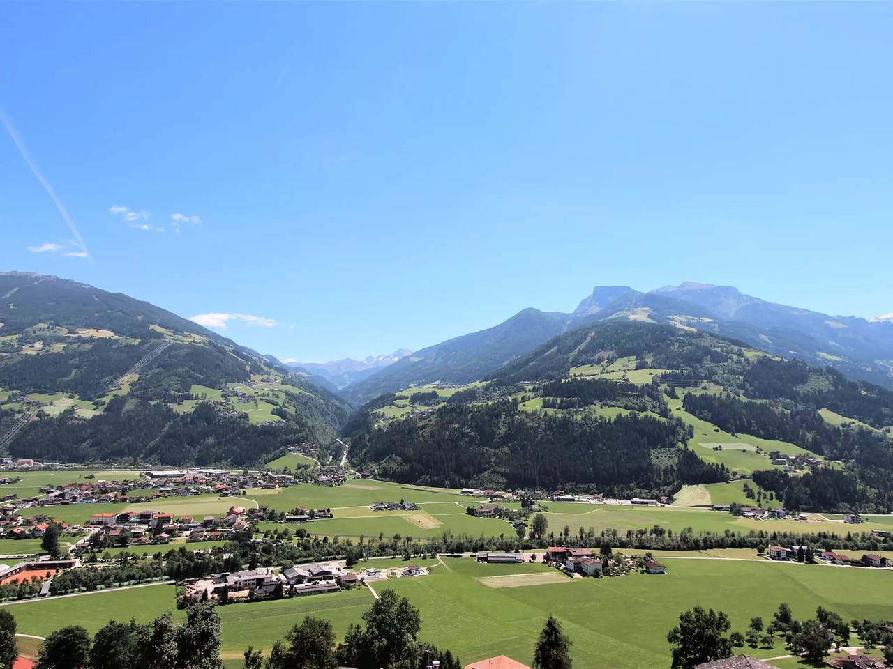 Apartamento entero, 3 estancias 5 Personas in Zell am Ziller, Bezirk Schwaz