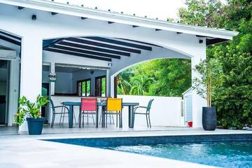 Villa pour 8 personnes, avec piscine et jardin à Sainte-Anne (Martinique)