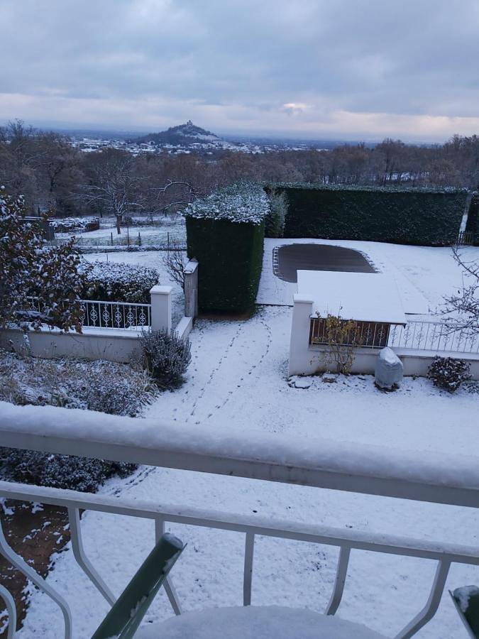 Chambre d’hôte pour 2 personnes, avec vue et jardin ainsi que piscine et terrasse dans Saint-Georges-Haute-Ville