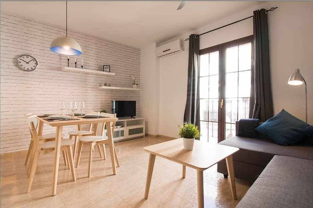 Entire apartment, P3. Moderno Apartamento en el Centro de Nerja in Nerja Centre, Nerja