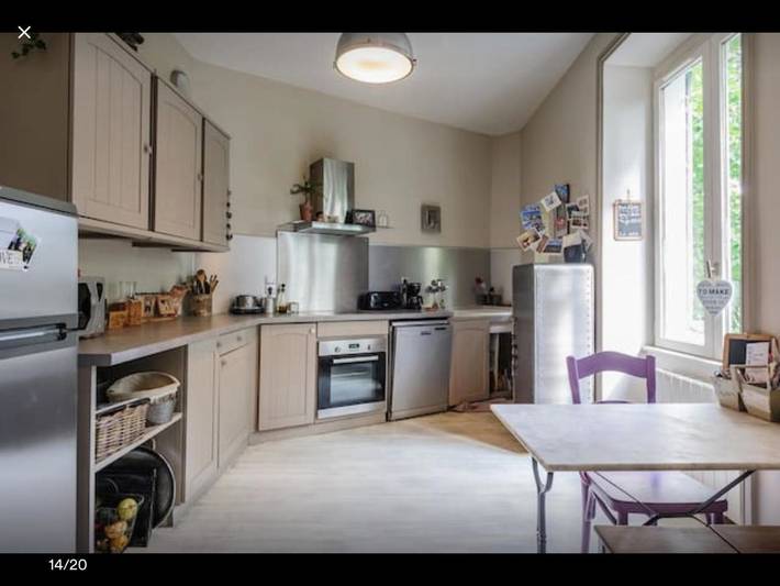 Location de vacances pour 2 personnes, avec Terrasse ainsi que Jardin et Vue à Lentilly