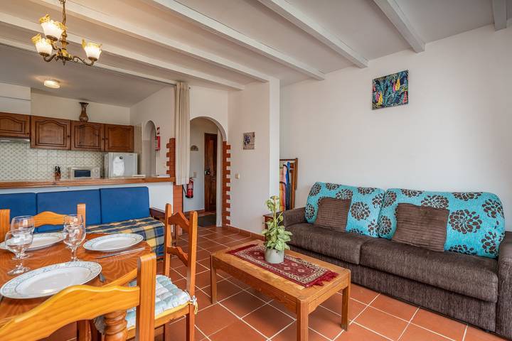 Entire apartment, Apartment 'Casa Doce' with Shared Pool, Wi-Fi and Air Conditioning in Alvor, Faro District