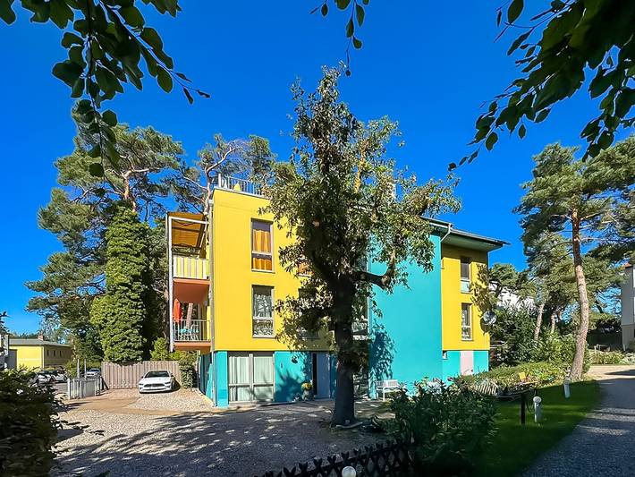 Ferienwohnung für 2 Personen, mit Balkon/Terrasse und Terrasse sowie Garten in Bansin