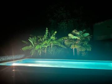Chambre d’hôte pour 2 personnes, avec sauna et jardin ainsi que vue et piscine dans Dommartin-lès-Cuiseaux