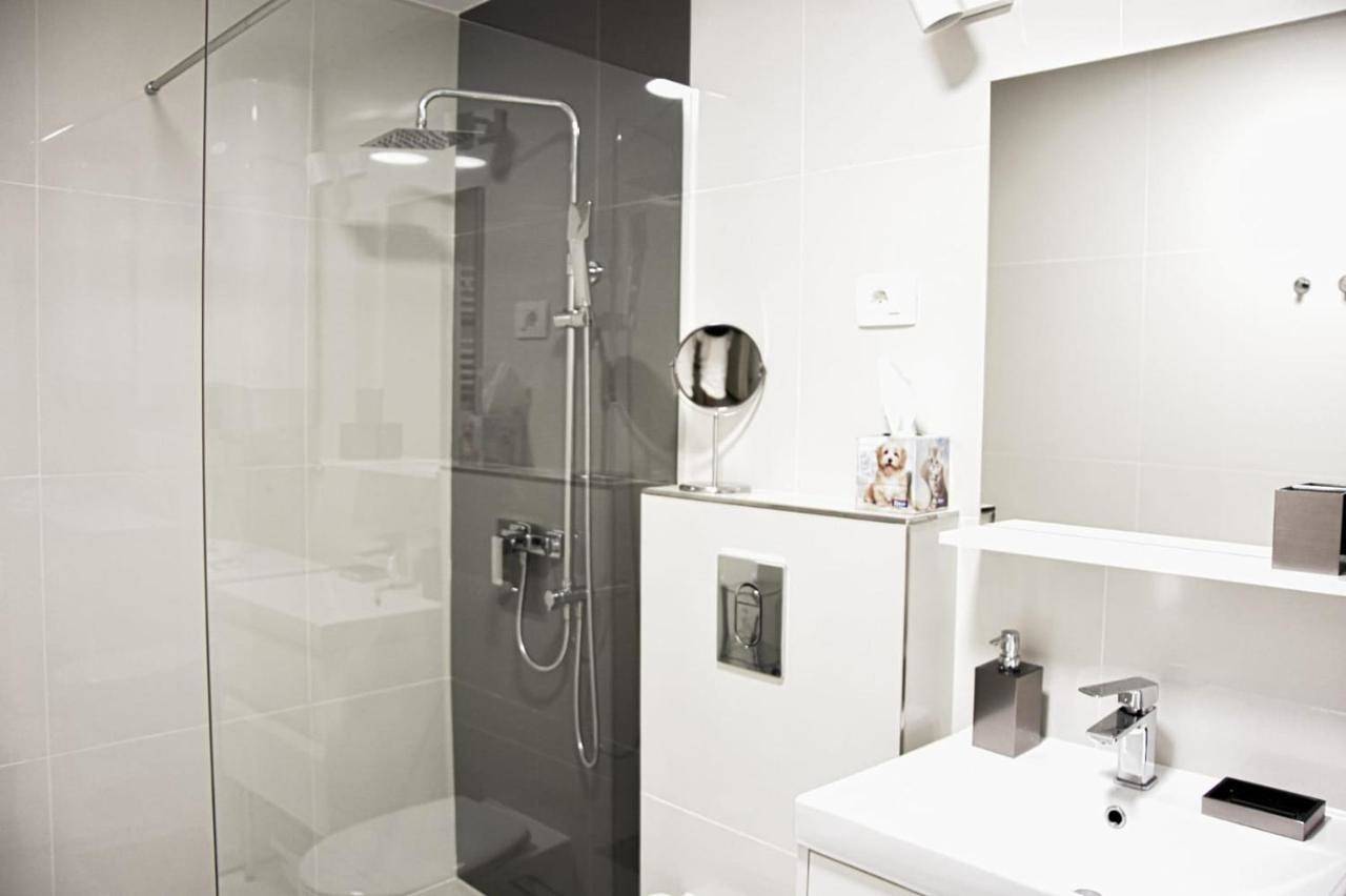 Ganze Wohnung, Two-Bedroom Apartment in Kraljevica, Primorje-Gorski Kotar