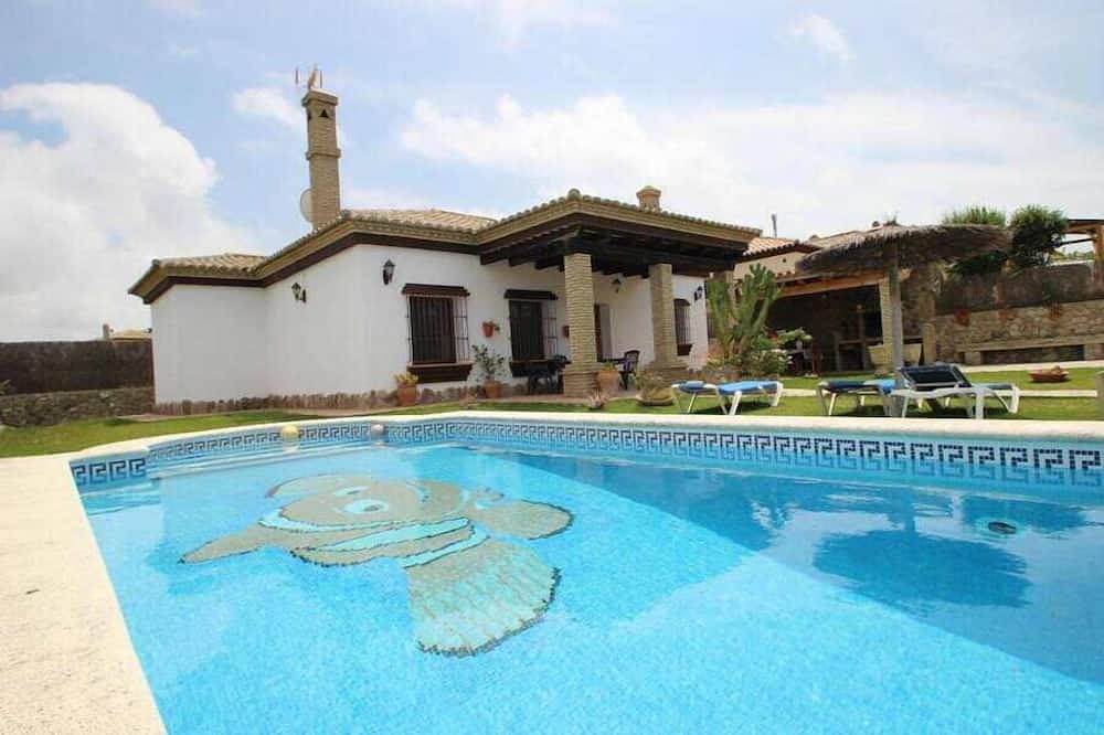 Estilo andaluz, gran piscina privada, cerca de la playa, 2 baños, hermoso jardín - Casa Juan - in La Fontanilla, Conil de la Frontera