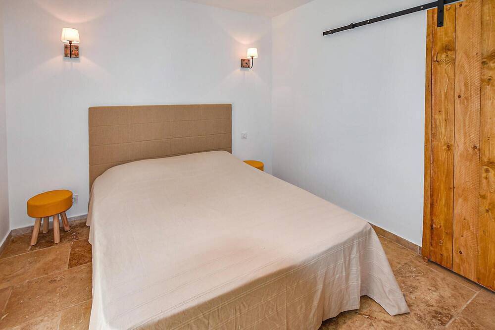 Amazing home in Grignan in Grignan, Nyons region