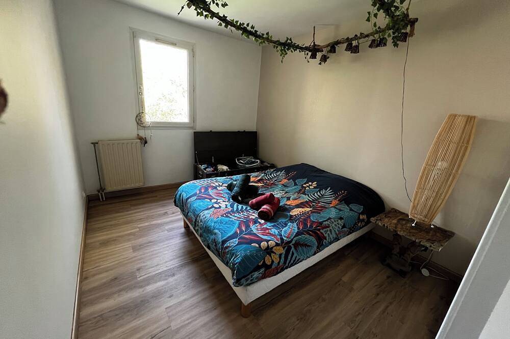 Ganze Wohnung, Les Ulis beautiful fully equipped 2-room apartment in Les Ulis, Essonne