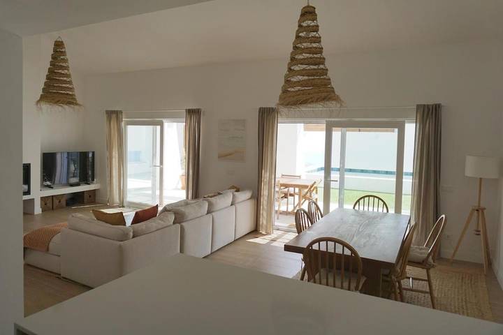 Location de vacances pour 6 personnes, avec piscine et jardin dans São Cristóvão - 2