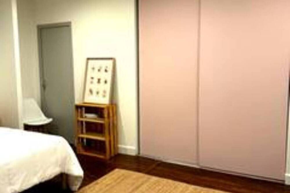 Entire apartment, Le Renaissance in Langres, Haute-Marne