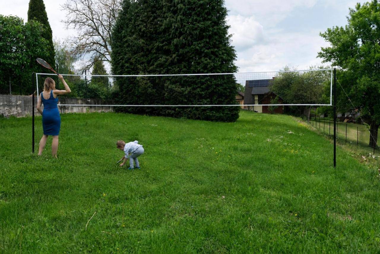 Family & Friends - Bbq, Volleyball & Playground in Cieszyn, Karpaty (Polska)