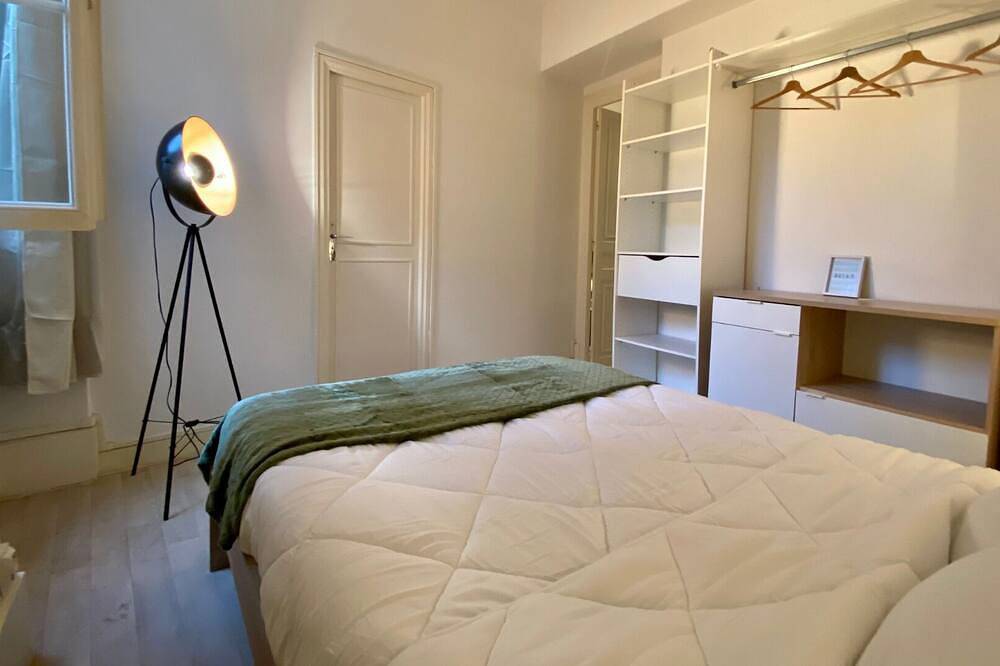 Entire apartment, The Chapter in Nevers, Nièvre