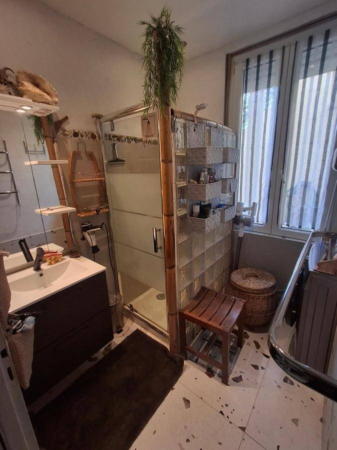 Gîte pour 4 personnes, avec terrasse à Villemolaque - 4