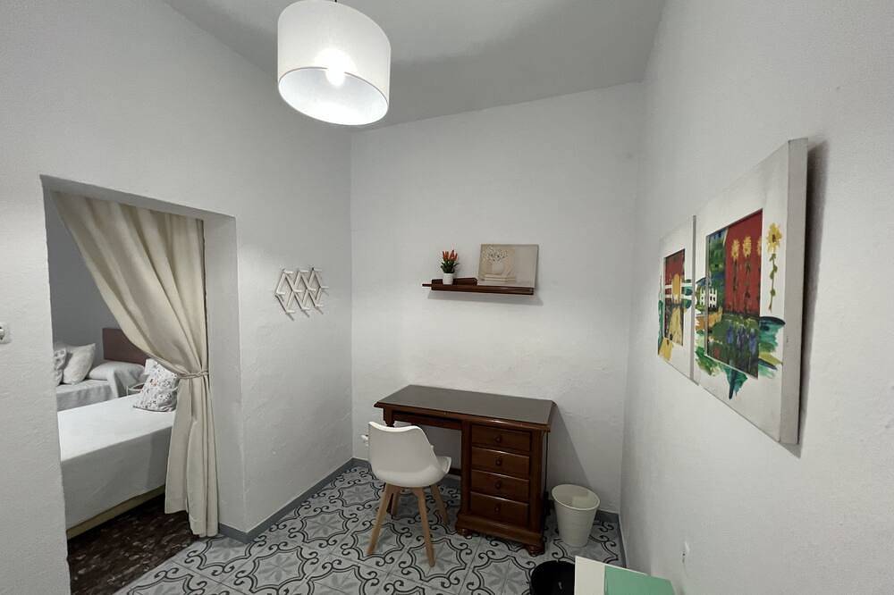 Rural house in a quiet area. 20 minutes from the beach. Ideal for couples or families in Trebujena, Cádiz Provinz