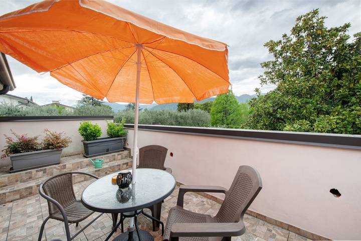 Villa pour 8 personnes, avec jardin, animaux acceptés dans Lombardie - 4