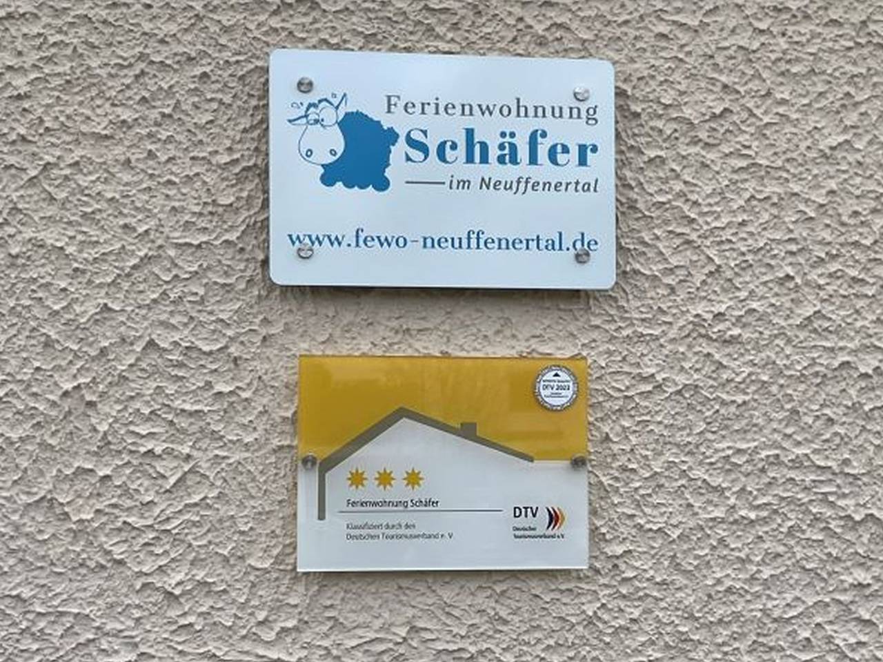 Ganze Ferienwohnung, Ferienwohnung Schäfer im Neuffenertal - Ferienwohnung, 30qm, 1 Schlafzimmer, Terrasse, max. 2 Personen in Frickenhausen-Linsenhofen, Frickenhausen