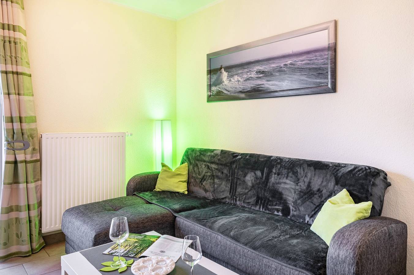 Ganze Wohnung, Ferienwohnung 'Direkt Am Rhododendronpark' mit Balkon und Wi-Fi in Graal-Müritz, Rostock und Umgebung