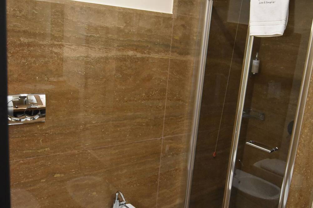 Alvino B&B con Vista su Anfiteatro Romano e Piazza Sant'oronzo in Lecce, Lecce (província)