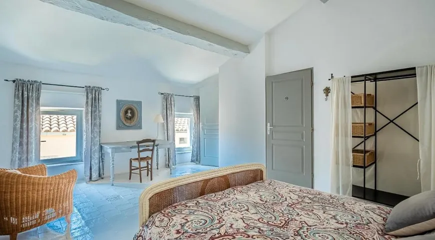 Casa de huéspuedes para 2 personas, con vistas además de jardín y terraza - 1
