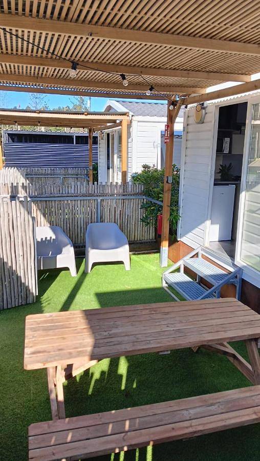 Camping pour 5 personnes, avec vue sur le lac ainsi que jardin et vue dans Galice - 4