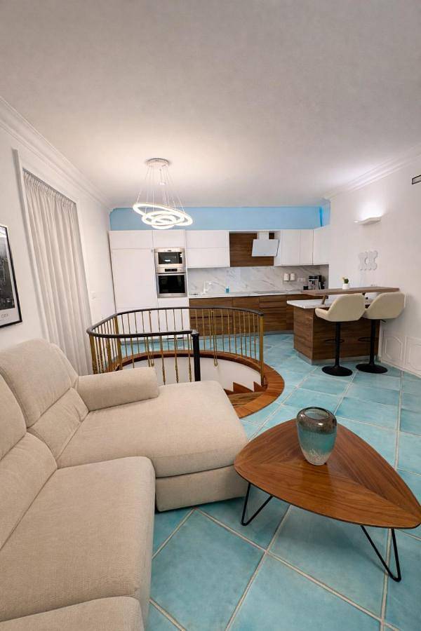 Deluxe Double or Twin Room with City View in Posillipo, Napoli
