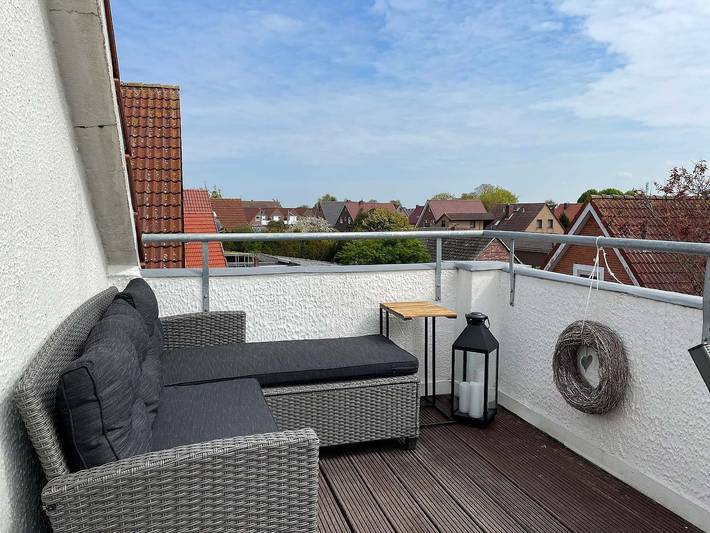 Ferienwohnung für 4 Personen, mit Balkon in Carolinensiel - 2