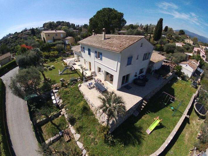 Vakantiehuis voor 6 personen, with Terras and Tuin as well as Uitzicht in Valbonne