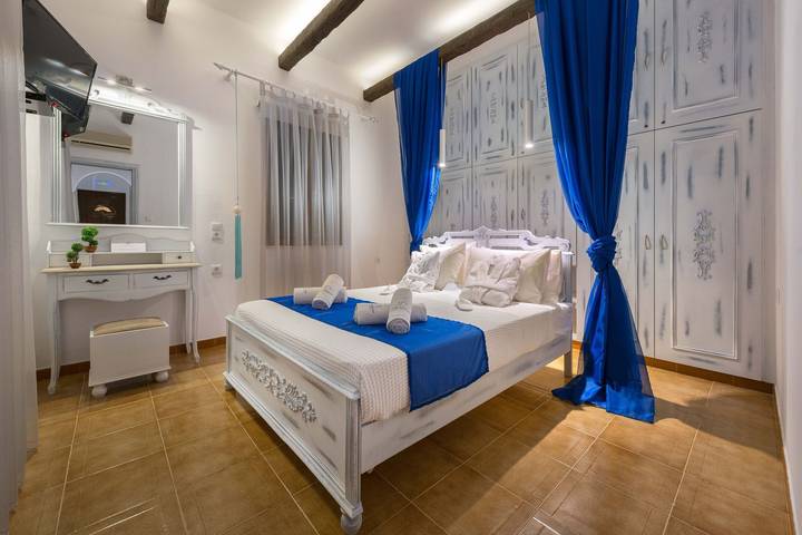 Villa for 6 people, with garden in Lindos