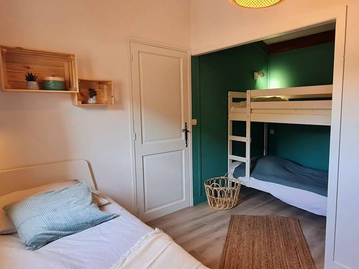 Location de vacances pour 9 personnes, avec balcon et piscine à Le Pradet - 3