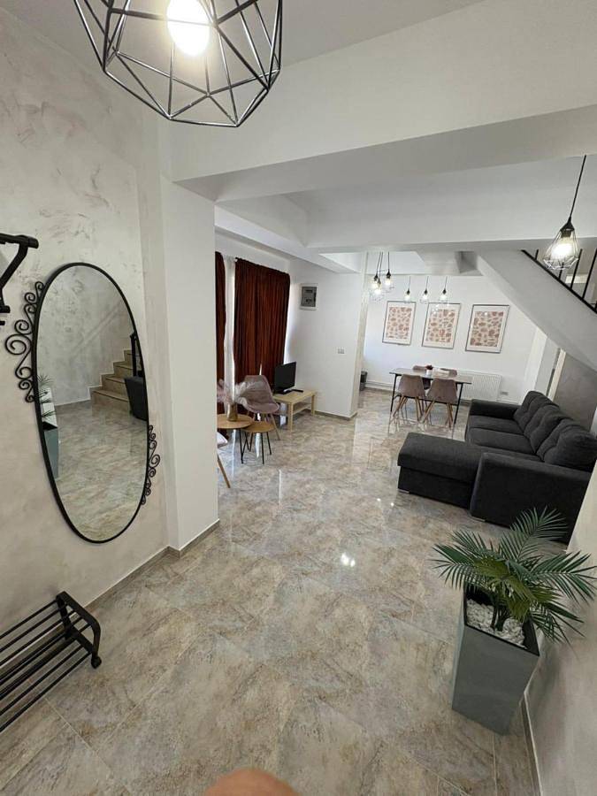 Maison d’hôte pour 2 personnes, avec jardin ainsi que vue et terrasse dans Constanța - 4