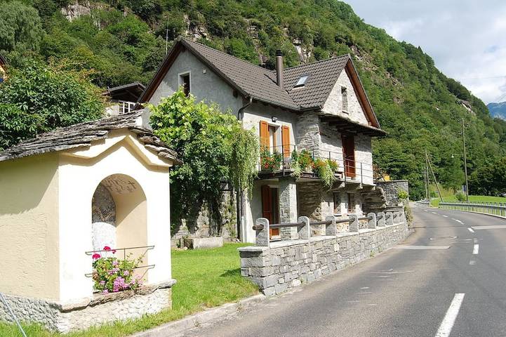 Ferienhaus für 4 Personen, mit Balkon und Garten - 1