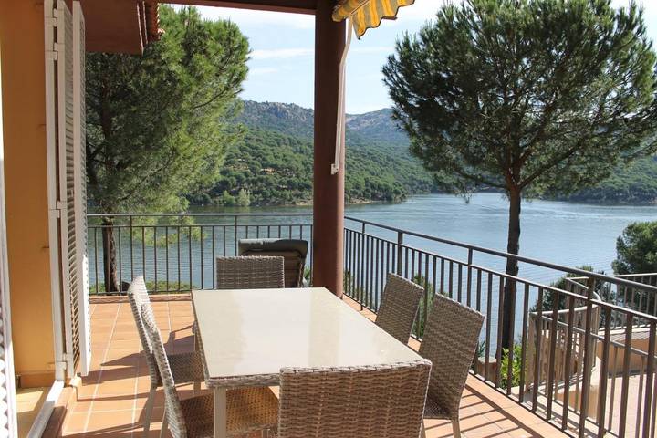 Casa rural para 10 personas, con Balcón y Terraza además de Jardín y Piscina en Cuenca del Alberche - 3