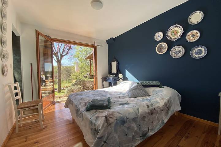 Location de vacances pour 8 personnes, avec jardin, animaux acceptés à Lachapelle-Auzac - 2