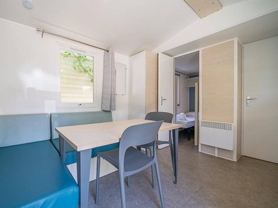 Camping Fabulous Village - Stacaravan 4 personen - Klassiek | 2 Slaapkamers | 4 Pers | Verhoogd terras | Airconditioning, foto 7