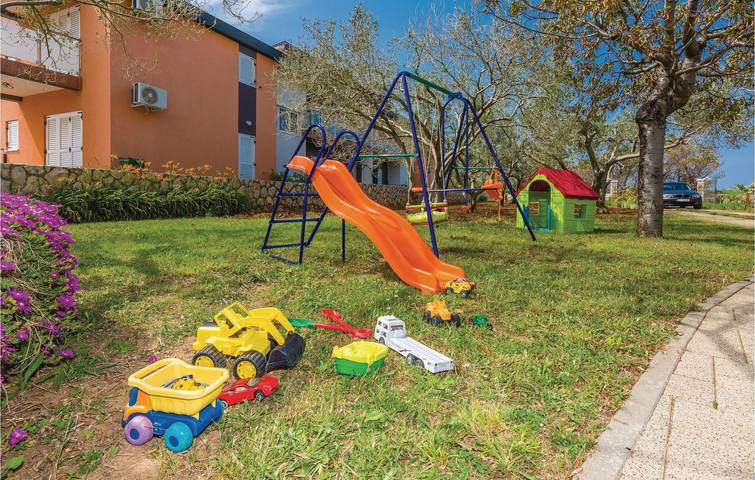 Ferienhaus für 6 Personen, mit Terrasse, mit Haustier in Privlaka - 4