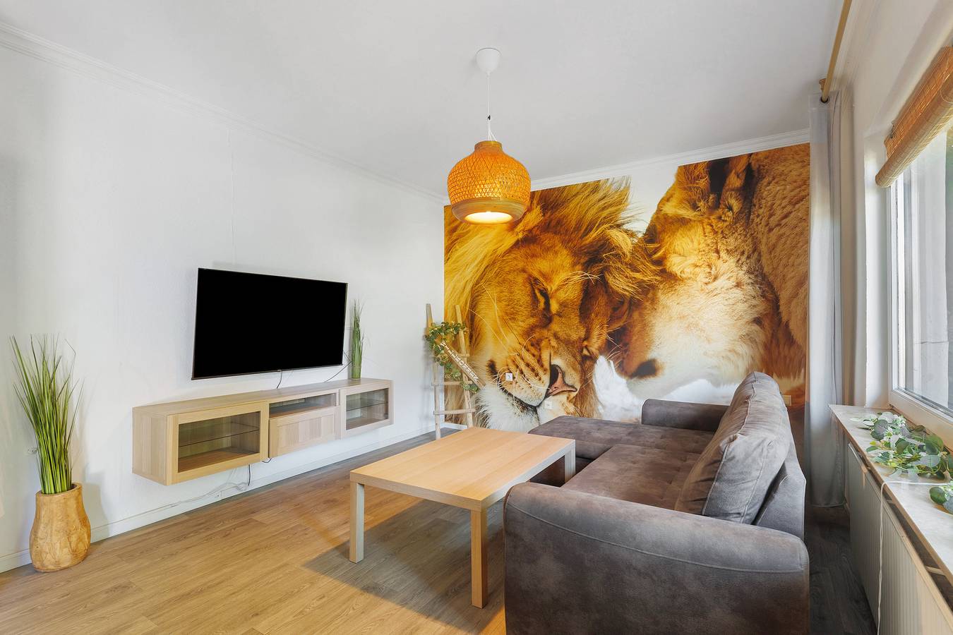 Bungalow 'Löwe' mit gemeinsamer Terrasse, gemeinsamem Garten und Wi-Fi in Niedenstein, Schwalm-Eder-Kreis