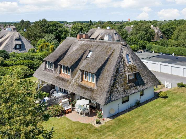 Ganze Ferienwohnung, Henning - Reihenendhaus mit ca. 120 m², bietet zwei bis sechs Personen Platz in Keitum, Sylt (Gemeinde)