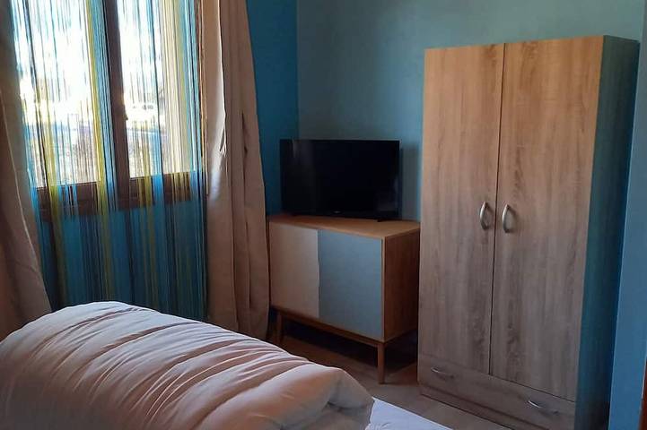 Location de vacances pour 7 personnes, avec terrasse et jardin dans Lac Pavin - 3