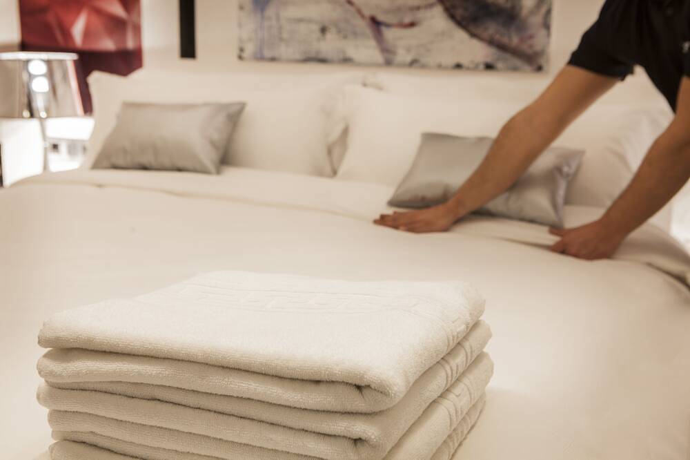 Entire apartment, Wine & Soul Suites Reserve in Haro, Rioja