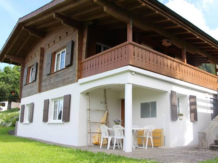 Ferienwohnung für 4 Personen, mit Garten und Ausblick in Brienz
