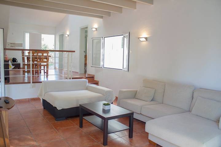 Casa rural para 6 personas, con Terraza y Jardín en Sant Lluís - 4