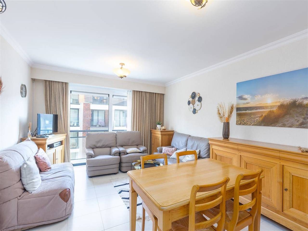 Entire apartment, Apartment in Middelkerke near Sandy Beach in Middelkerke, Belgian Coast