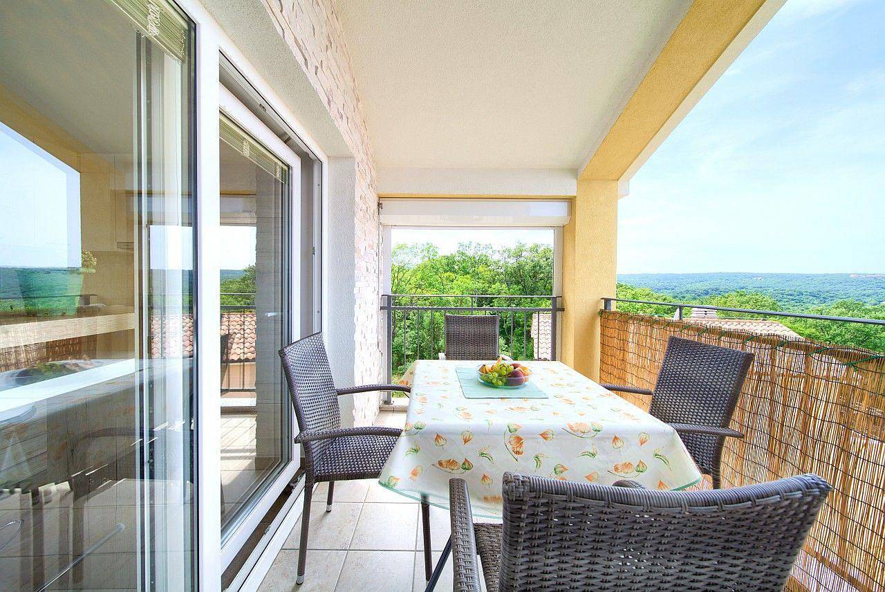 Ganze Ferienwohnung, Ferienwohnung mit Blick auf das Meer in Soline, Krk
