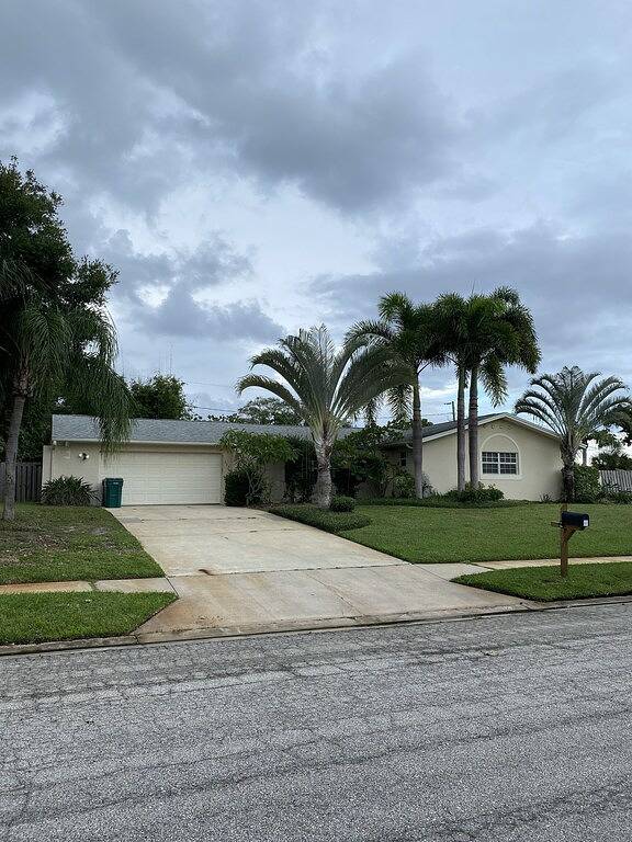 3/2 pet friendly private home located in Downtown Melbourne in Melbourne (FL), Space Coast